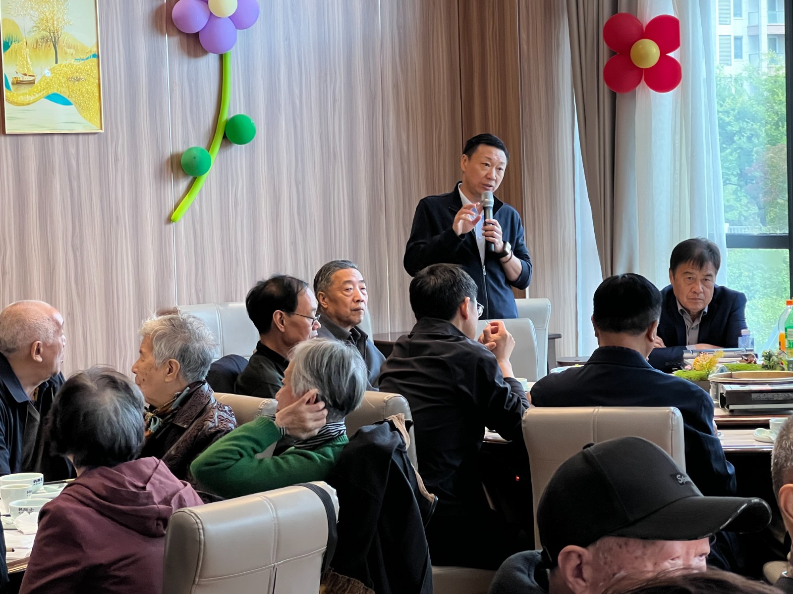 老干部处图片1.jpg 老干部处图片1.jpg