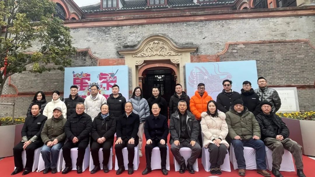 “万象更新”2024南通灯彩艺术展在南通群英馆开幕8.jpeg