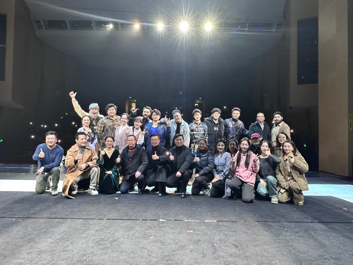 在破碎中寻找希望 在告别中获得力量｜话剧《樱桃园》连演3场受好评4.png